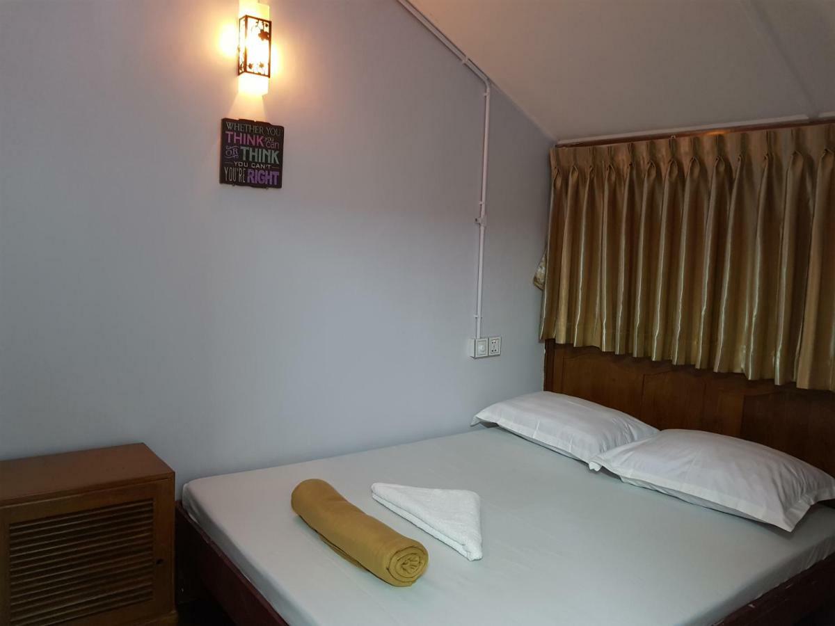 Hostel He-O Yangon Quarto foto